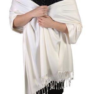 Altare Ivory Cream Shawl Scarf Pashmina Soft 71 L x 24” Wide New With Tags